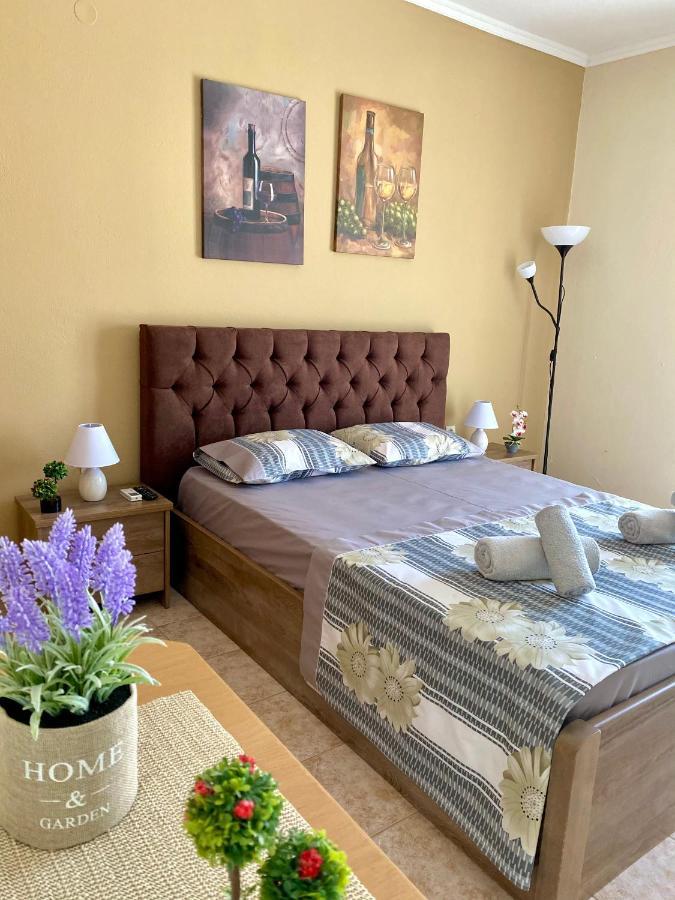 Theodora'S Studios Repanidhion Kültér fotó